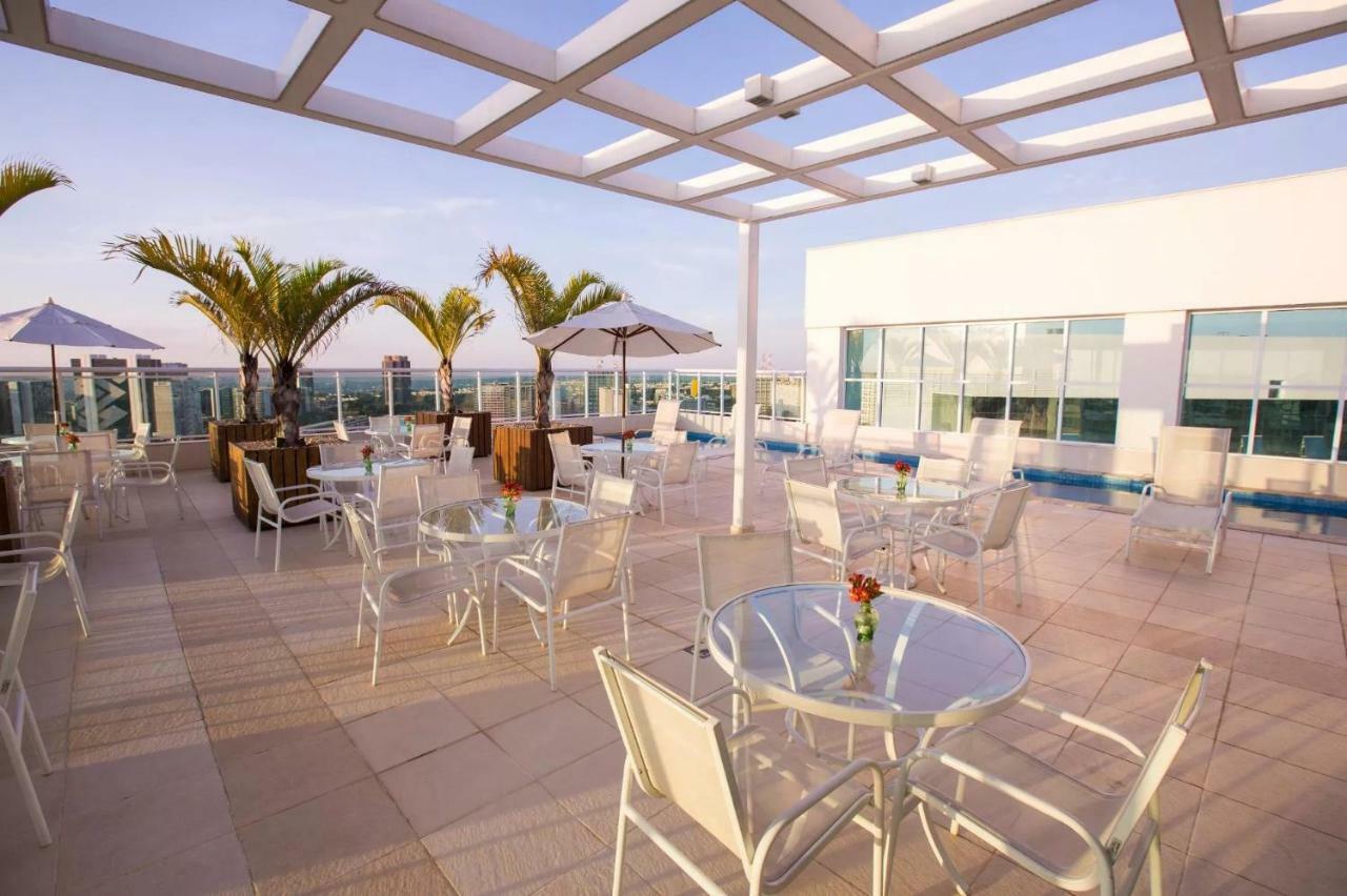 Ed Saint Moritz, Flat Com Garagem 01, Shn No Coracao De Brasilia Apartment Exterior photo